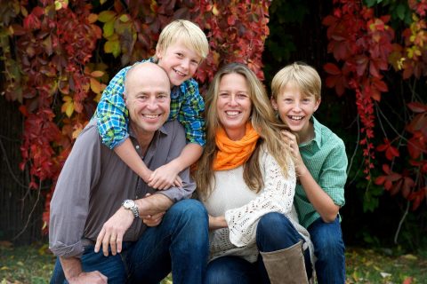 Outdoor family photo sessions
